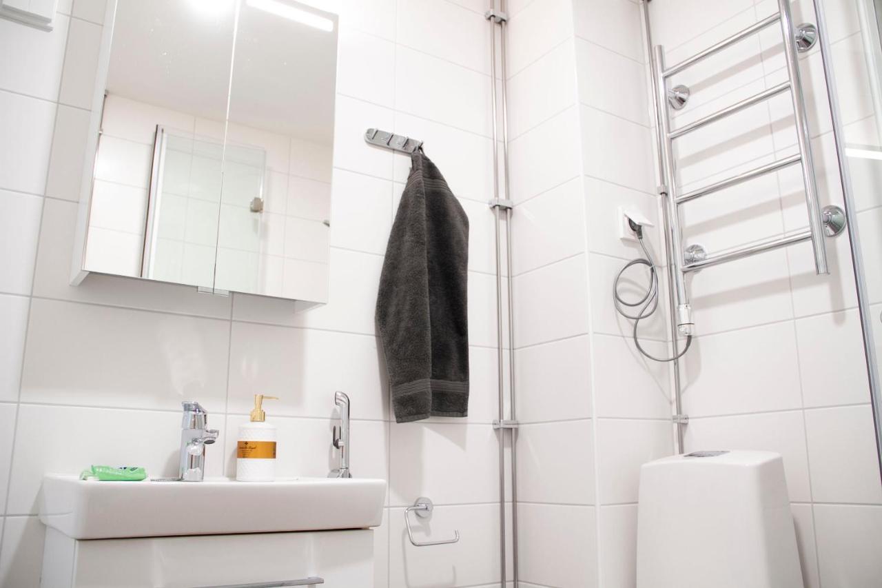 Bright One-Room Studio In The Heart Of Kallio Helsínquia Exterior foto